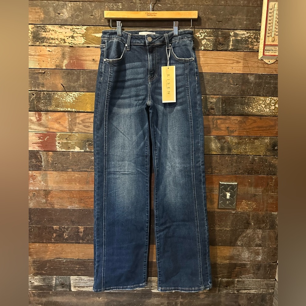 NWT Risen Wren Mid Rise Straight Dark Wash Jean - Women’s Size 9/29